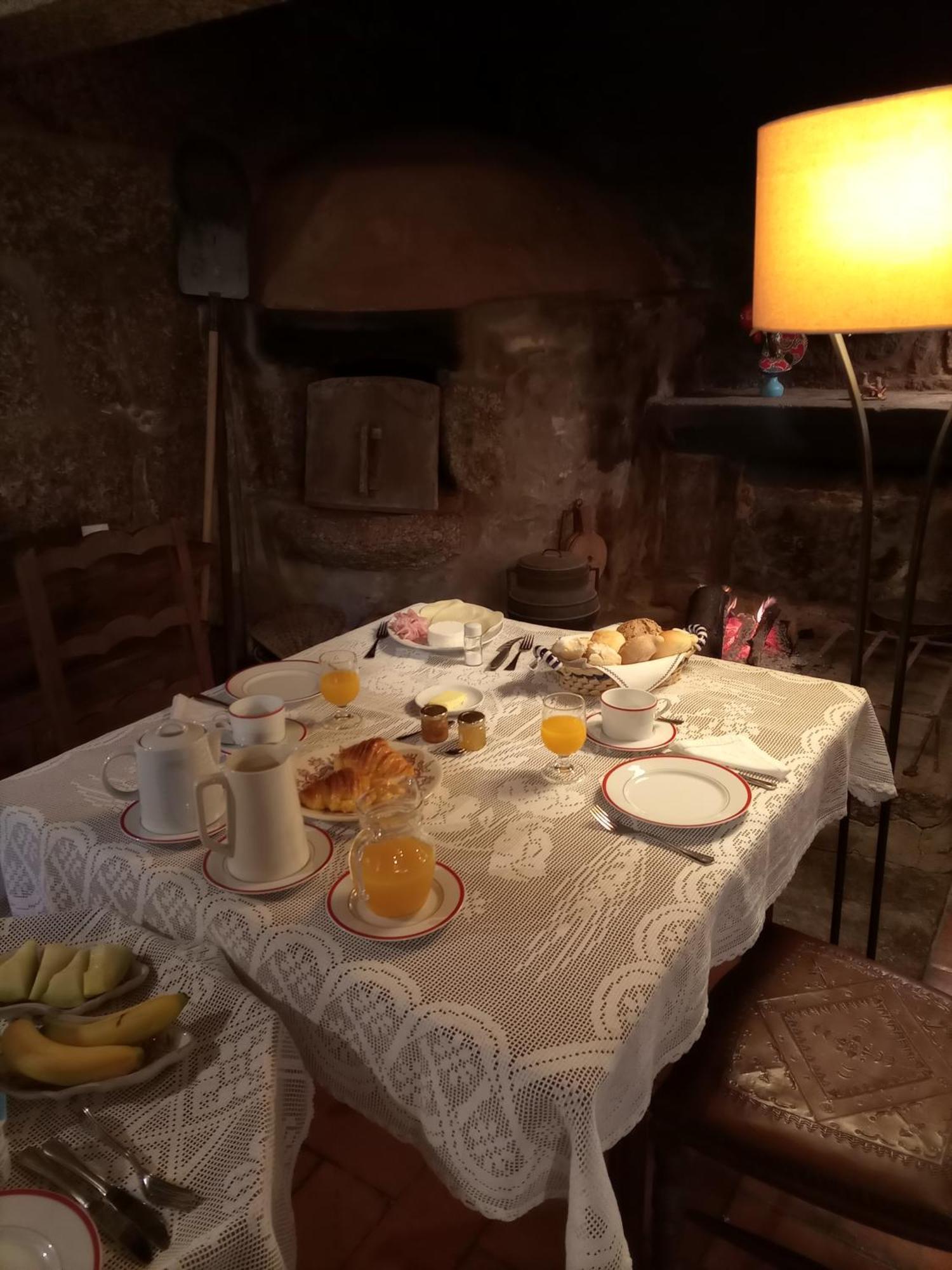 Paco De S.Cipriano Bed and Breakfast Guimarães Buitenkant foto